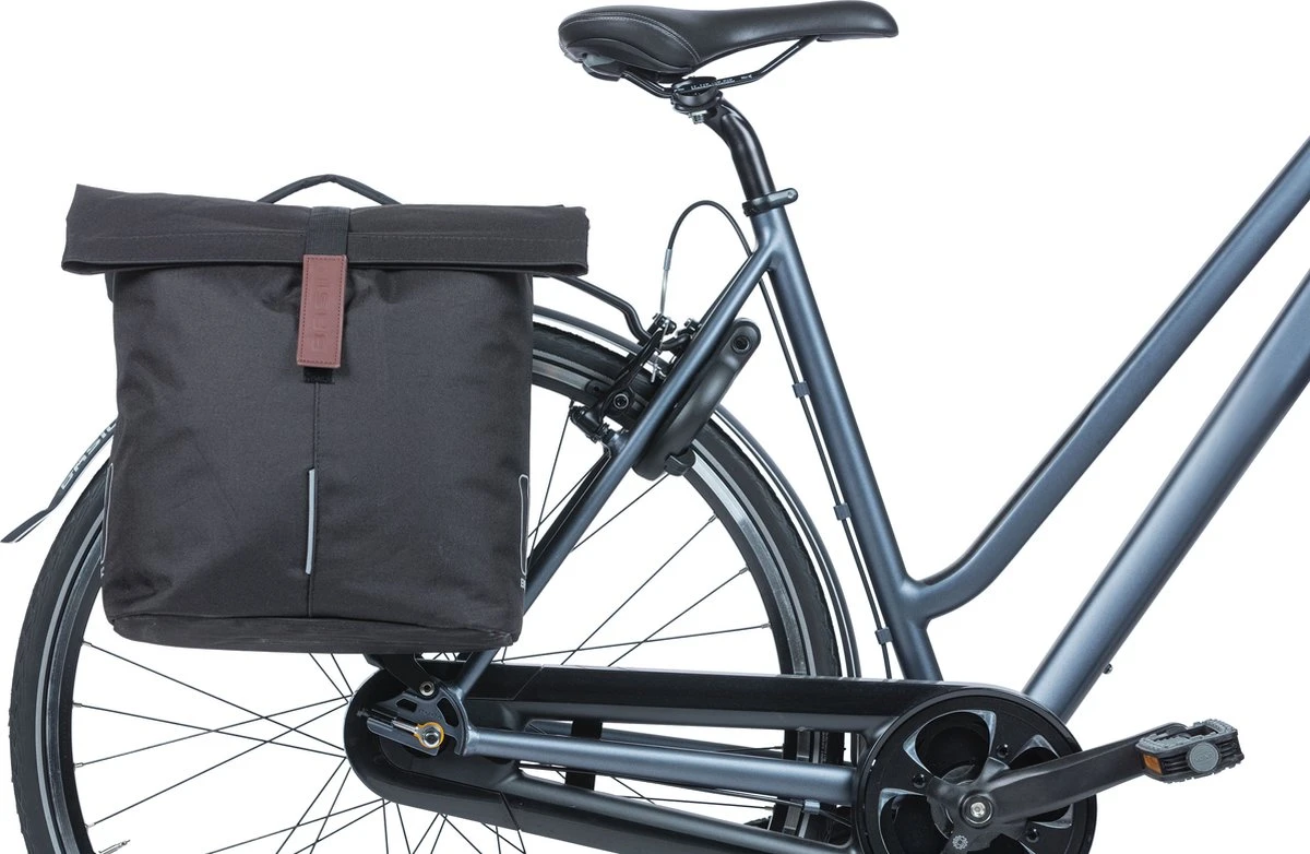 Basil City Dubbele Fietstas MIK - 28-32 Liter- Zwart