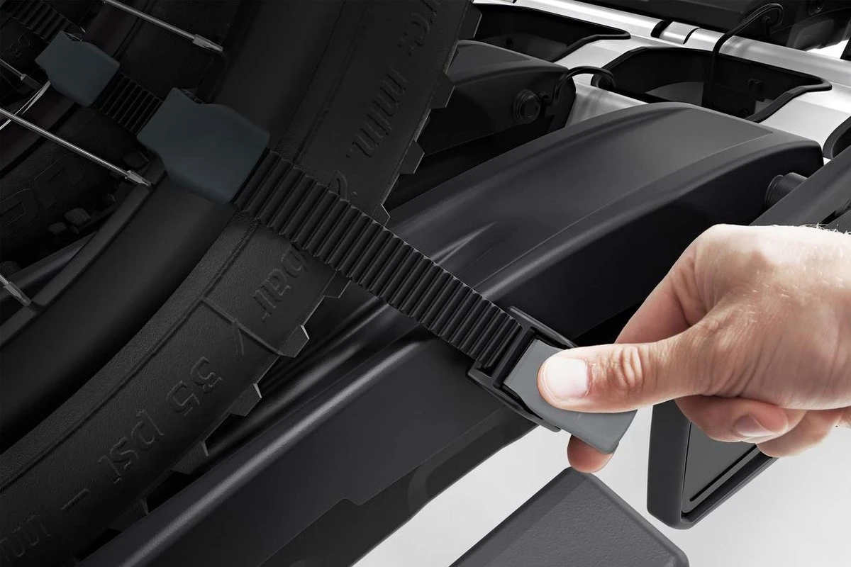 Thule EasyFold XT 2 933 Black Fietsendrager - 2 Fietsen - 13 Polig - Afbeelding 5